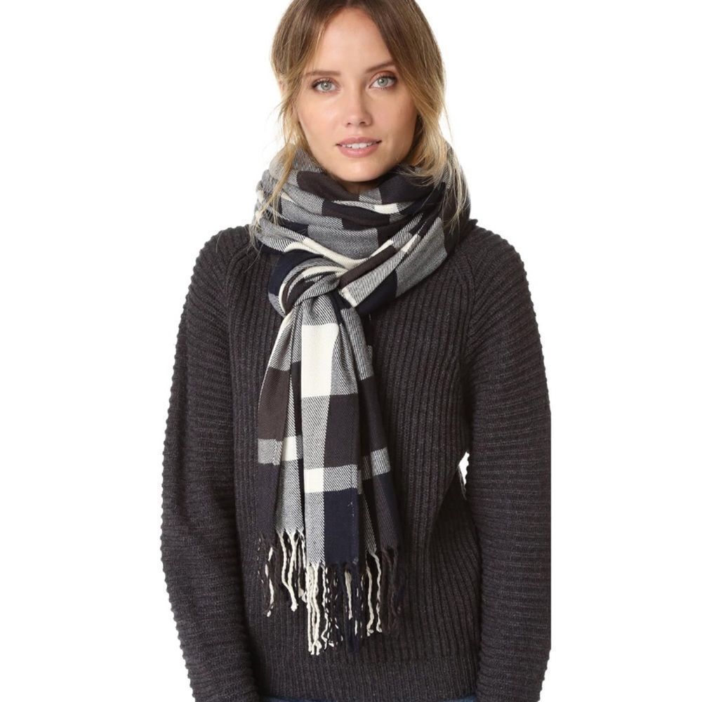 NWT‎ Plush Women's Ultra Soft Plaid Scarf, Navy/Charcoal/White, One Size D1